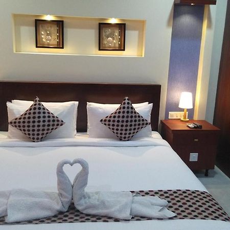 Rouba Residency Hotel Ponnani Luaran gambar